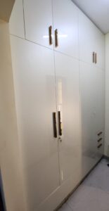 Modular Wardrobe Manufacturers in Gurgaon